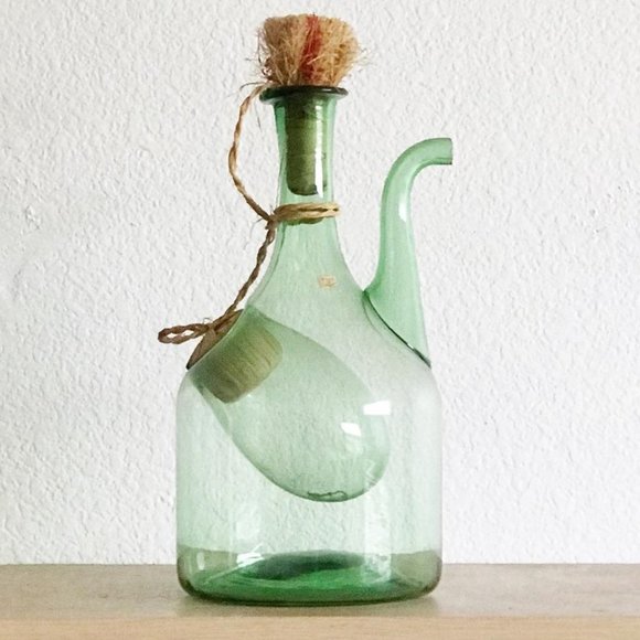 Wine Decanter Vintage - Picture 2 of 3